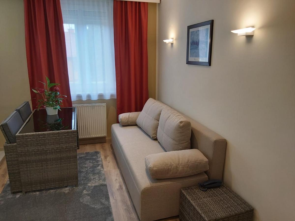Appartement Aragia Klagenfurt am Woerthersee Esterno foto